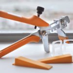 ფილების დაგების აქსესუარი/მომჭიმი ქანჩი